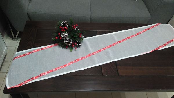 Picture of Коледна декоративна лента за маса Коледни снежинки" - 25/130см